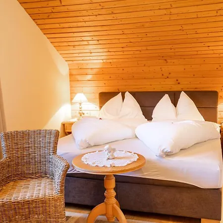 Gasthof-appartements Sportalm بيت ضيافة *